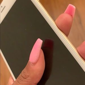 Meet your Posher, Deedee